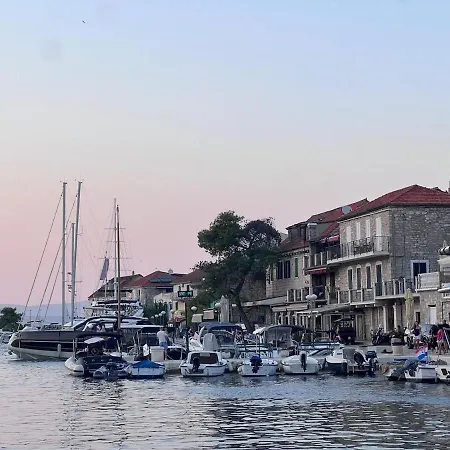 アパート Spacious With Panoramic Sea View ストモルスカ