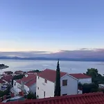 Spacious With Panoramic Sea View شقة ستومورسكا