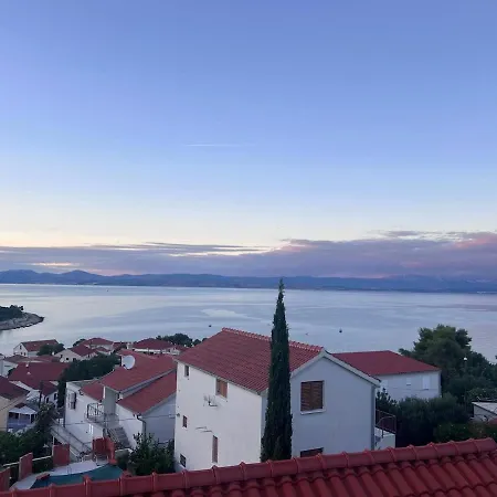 Spacious With Panoramic Sea View Appartement Stomorska