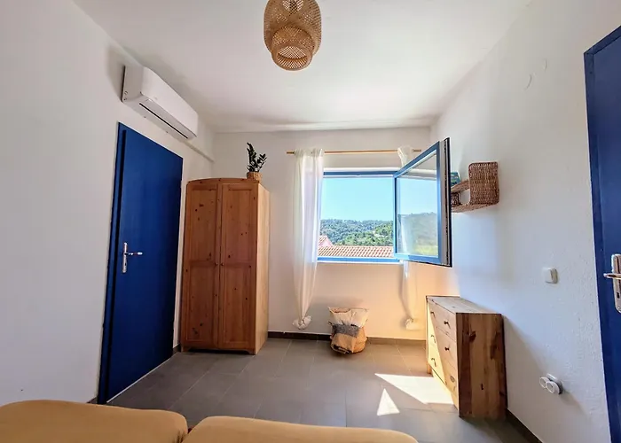 Spacious With Panoramic Sea View 斯托莫斯卡